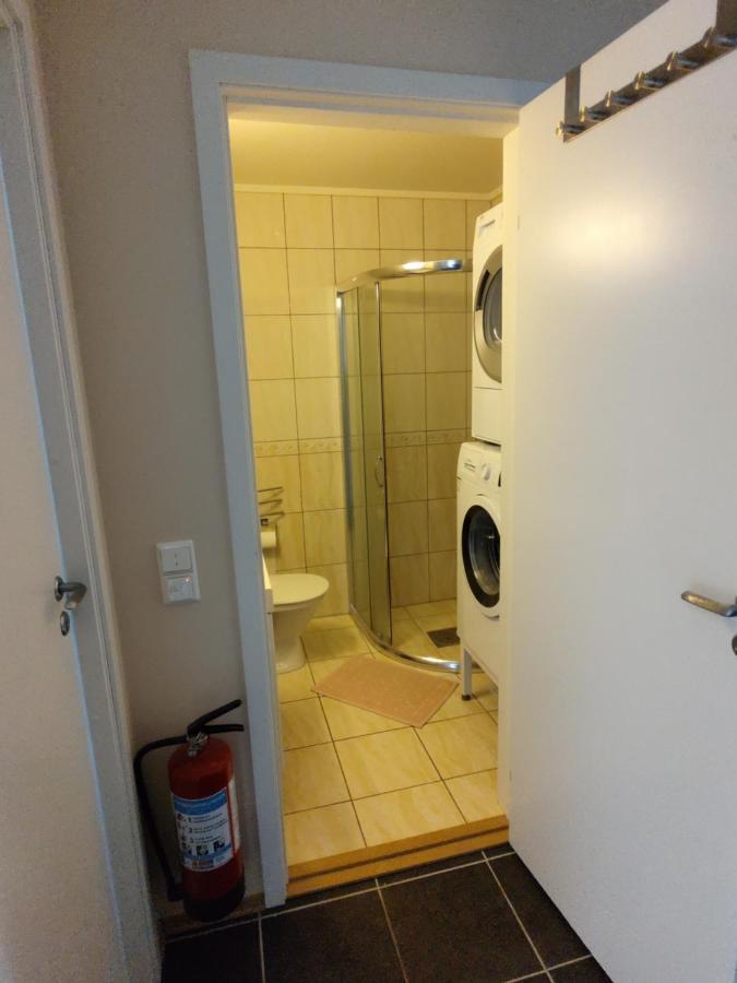 Tjeldsundbrua Overnatting - Sjohus1 Evenskjer Exterior foto